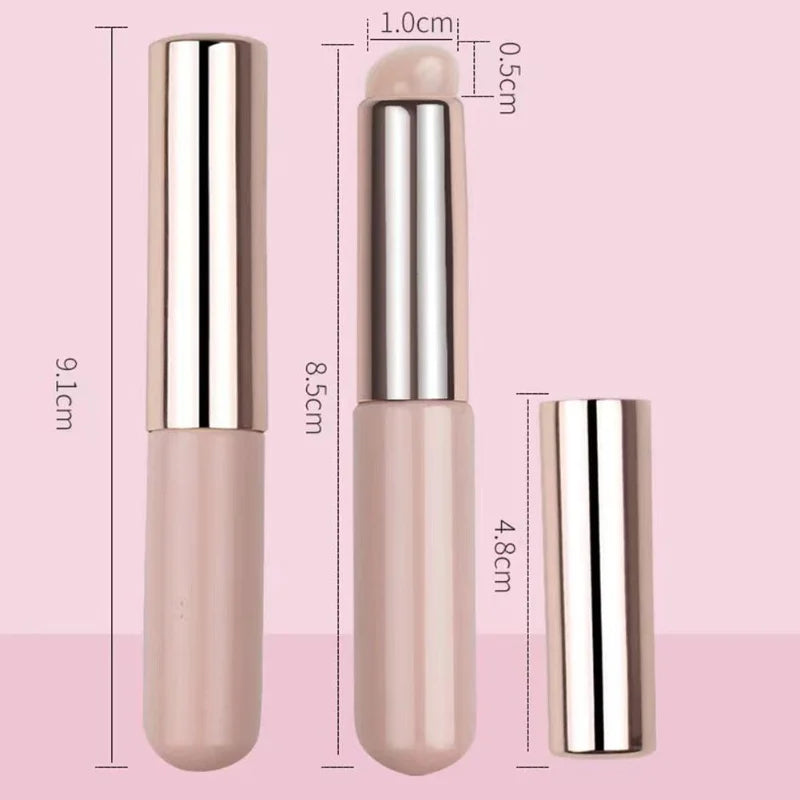 Wholesale Silicone Lip Brush With Cover Cap Concealer Brush Like Fingertips Q Soft Lipstick Makeup Brushes Round Head No Broken