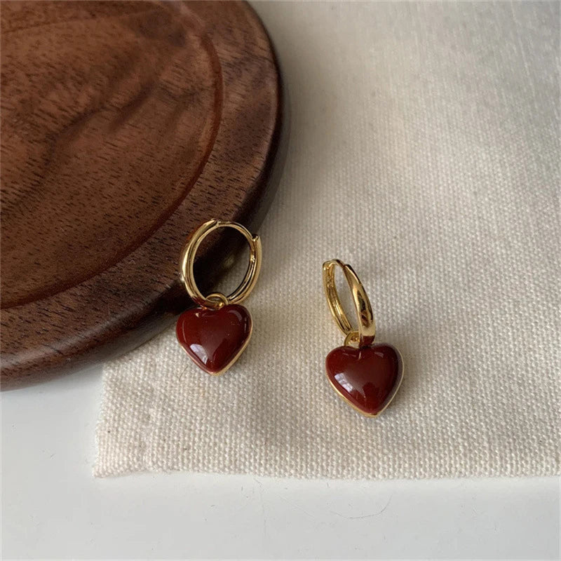 Two-Piece French Retro Oil Dripping Burgundy Love Earrings For Women Simple And Versatile Fashionable Earrings And Earrings