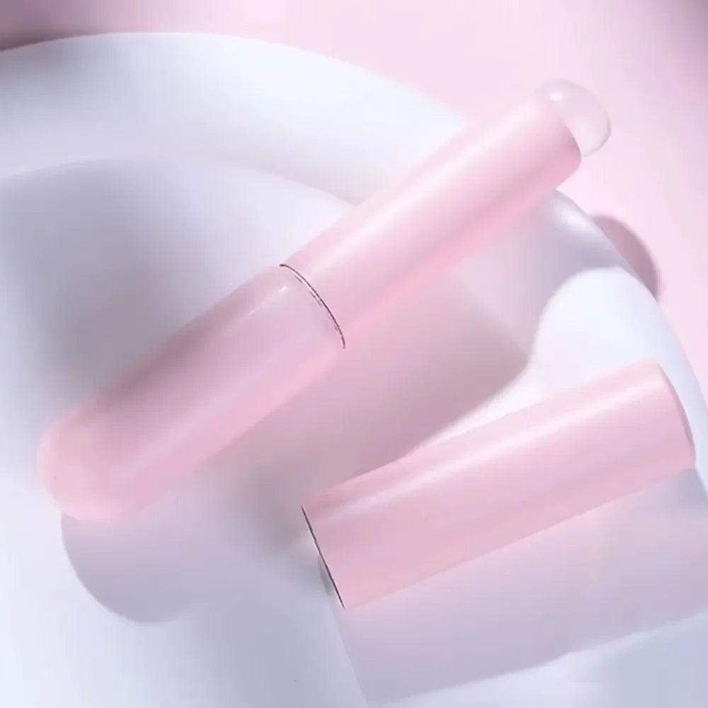 Wholesale Silicone Lip Brush With Cover Cap Concealer Brush Like Fingertips Q Soft Lipstick Makeup Brushes Round Head No Broken